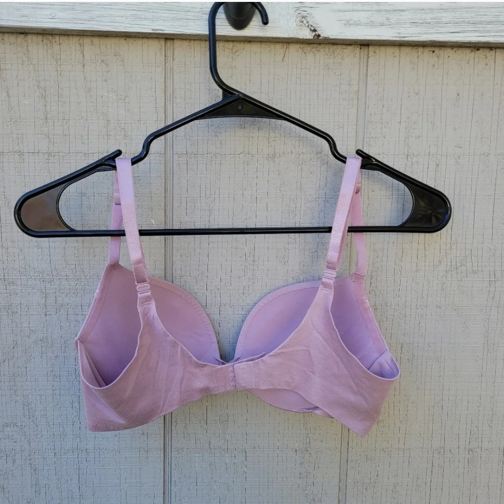 Victoria's Secret Pink Padded Push Up Plunge Comfortable Bra 34C